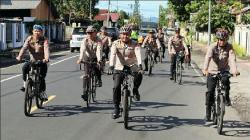 Pantau Kamtibmas, Kapolres Minahasa Gowes Sepeda Bersama Jajaran Keliling Tondano