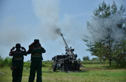 TNI Angkatan Darat Uji Coba Amunisi Buatan Spanyol di Kebumen