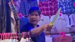 Viral Oknum Pedagang Baju Bekas di Gedebage Bandung Tipu dan Ancam Pembeli Pakai Pisau<