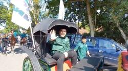Naik Kereta yang Pernah Dipakai Jokowi, Bupati Blora Antar Bacaleg PKB ke KPU