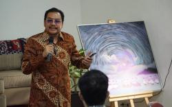 Denny JA: Kemiskinan di Jateng Batu Sandungan Ganjar Sebagai Capres<