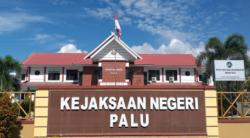 Datangi Kejari, 6 Anggota DPRD Palu Beri Keterangan soal Bill Hotel Palsu