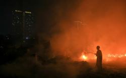 Pasar Induk Guntur Ciawitali Garut Terbakar, Puluhan Kios Ludes<