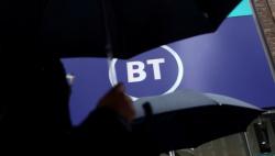 Raksasa Telekomunikasi Ini Akan PHK 55.000 Karyawan