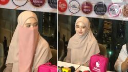 Bukan karena Digugat Cerai, Ini 5 Fakta Inara Rusli Lepas Cadar hingga Menangis