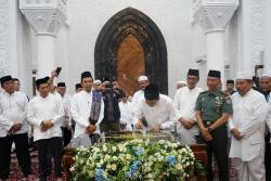 Resmikan Masjid Islamic Center, Bupati Barito Utara Undang Ustaz Abdul Somad
