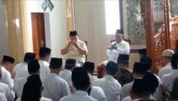 Prabowo Disambut Antusias Ribuan Santri Ponpes Amanatul Ummah Mojokerto<