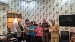 Damai, Erlina Janda 5 Anak di Nias Selatan Dikeluarkan dari Tahanan