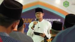 Perkenalkan Santripreneur Go Digital, Sandiaga Uno Ingin Santri Jadi Penggerak Ekonomi Kreatif<