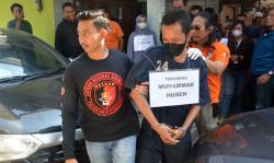 Rekonstruksi Pembunuhan Bos Galon, Husen Peragakan 102 Adegan Mutilasi hingga Ngecor