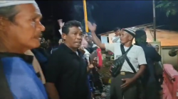 10 Orang Diduga Curi Sawit Ditangkap, Ratusan Warga Muarojambi Geruduk Kantor Polisi<