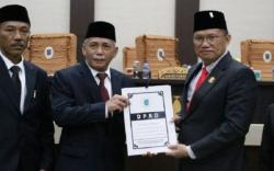 Jadi Bacaleg, Bupati OKI Iskandar Mengundurkan Diri