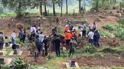 Teridentifikasi, Jenazah Kuat Santosa Korban Dukun Slamet Tohari Diambil Keluarga