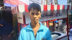 Dapat Bantuan Gerobak, Penjual Lontong Mi: Semoga Partai Perindo Selalu Jaya