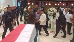 JK hingga Akbar Tandjung Hadiri Persemayaman Sarwono Kusumaatmadja di Kementerian LHK