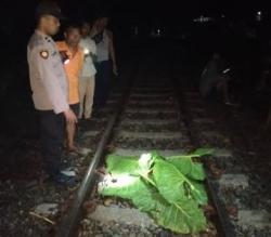Tiduran di Rel usai Beli Rokok, 2 Remaja di Labura Tewas Tertabrak Kereta Api