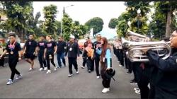  Pulang Kampung, Rio Fahmi Diarak Keliling Kota Diiringi Konvoi Ratusan Siswa Madrasah<
