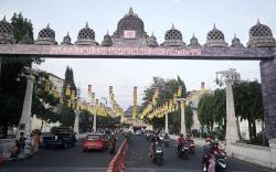 Hiasan Lampion hingga Stupa Sambut Hari Raya Waisak di Kota Solo