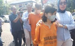 2 Kakak Adik Dianiaya Ibu Kandung dan Pacarnya, Ada Luka Memar hingga Sundutan Rokok