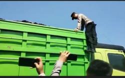 Polisi Gagalkan Pengiriman Batu Bara Ilegal dari Muara Enim ke Cilegon 