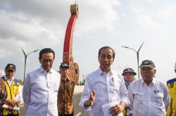 Presiden Jokowi Resmikan Jembatan Kretek 2 yang Dirancang Mampu Tahan Gempa