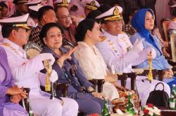 Di Depan Panglima TNI, Megawati Minta Indonesia Perbanyak Alutsista Maritim Produksi Lokal