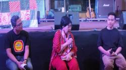 Berkunjung ke Lokananta Solo, Titiek Puspa Kenang Mimpi Besar Glenn Fredly<