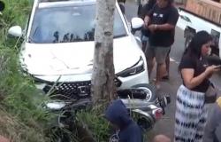 Kecelakaan di Gianyar, Mobil HR-V Tabrak Motor hingga Ringsek, 2 Luka-Luka