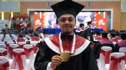 Kisah Inspiratif Asep Bisa Lulus Tanpa Skripsi, Apa Rahasianya?