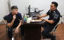 Terlibat Kasus Penganiayaan, Warga Australia Dideportasi dari Aceh