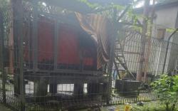  Muba Heboh, Mayat Pria Tersangkut di Pagar Tower Sinyal Seluler