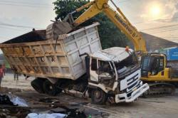Update Kecelakaan Maut Truk Timpa Agya di Semarang, 2 Tewas 1 Luka-Luka
