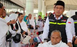 Sudah Berpakaian Ihram, 393 Jemaah Haji Gelombang Kedua Tiba di Bandara Jeddah
