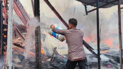 Polisi Selidiki Penyebab Kebakaran 9 Ruko dan 5 Petak Kos di Asmat Papua Selatan