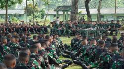 Cek Satgas, Pangdam Siliwangi: Keluarga Prajurit Yonif 310 KK yang Ditinggalkan Harus Diperhatikan<