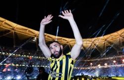 Benzema Menghilang dari Skuad Al Ittihad usai Dihajar Ronaldo, Ada Masalah Apa?