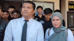 Ibu Korban Pembunuhan di Sadakeling Bandung Minta Tolong ke Hotman Paris<