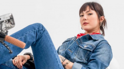 Poppy Sovia Tampil Percaya Diri dengan Rambut Beruban: Cita-Cita Gue Pengen Tua dan Bahagia