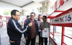 Partai Perindo Serahkan Gerobak UMKM untuk Empat Pedagang