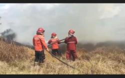 5 Hektare Lahan Tidur di Ogan Ilir Terbakar, Tim Darat dan Helikopter Dikerahkan 