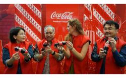 Peluncuran Kemasan Botol 100 Persen dari Plastik Daur Ulang