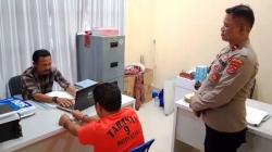 Terekam CCTV, Polisi di Buton Utara Nyaris Tewas Dihujani Tikaman oleh Mantan Kakak Ipar