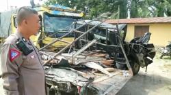 Truk Rem Blong Tabrak 4 Kendaraan di Jalinsum Asahan, 2 Orang Luka
