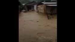 Air Sungai Meluap akibat Hujan Deras, Ratusan Rumah Warga Desa Saletto Sulbar Kebanjiran