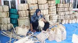 Perajin Besek di Blora Kebanjiran Order Jelang Idul Adha 