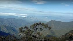 7 Gunung Tertinggi di Sulawesi Selatan, Ada yang Masuk Seven Summit Indonesia