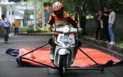 Tekan Kecelakaan saat Nataru, Ratusan Driver Bandung Digembleng Keselamatan di Jalan 