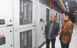 Ini Kampus Pusat Data H2 dengan Tenaga Surya Pertama di Indonesia