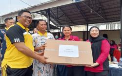 Heboh, Pejabat Utama Polres Lubuklinggau Masak Nasi Goreng Pakai Daster