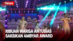 Ribuan Warga Tumpah Tuah di Lapangan Raden Wijaya, Saksikan Ambyar Award Mojokerto